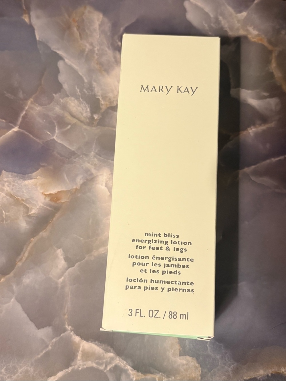 Mary Kay Mint Bliss Energizing Foot & Leg Lotion 3 oz NIB